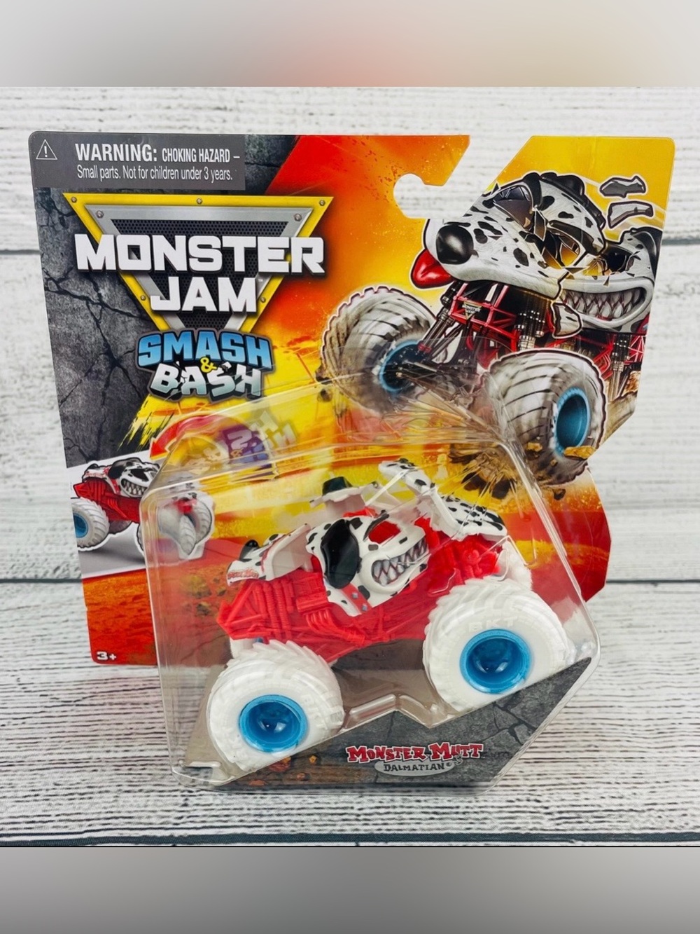 MONSTER JAM Smash & Bash Mutt Dalmatian Monster Truck Toy Vehicle Series 2 New